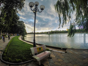 3em3-hanoi-hoan-kiem-lake