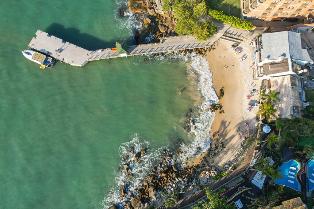 Praia do Trapiche, em Bombinhas/SC