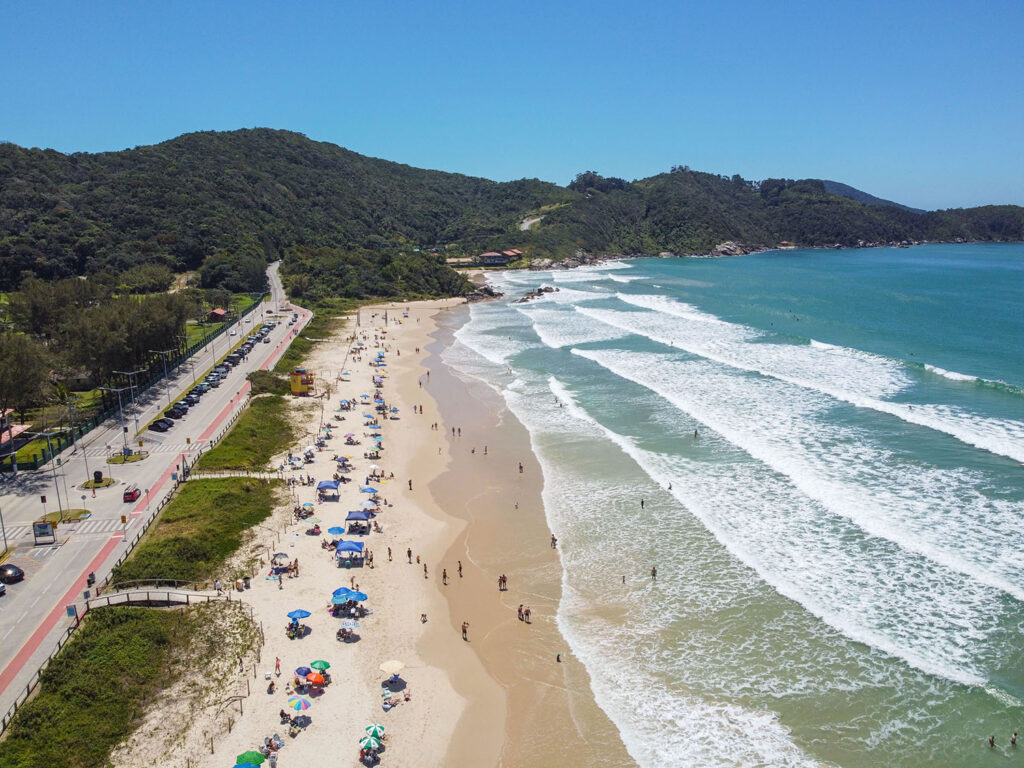 Bombinhas: Praia de Mariscal