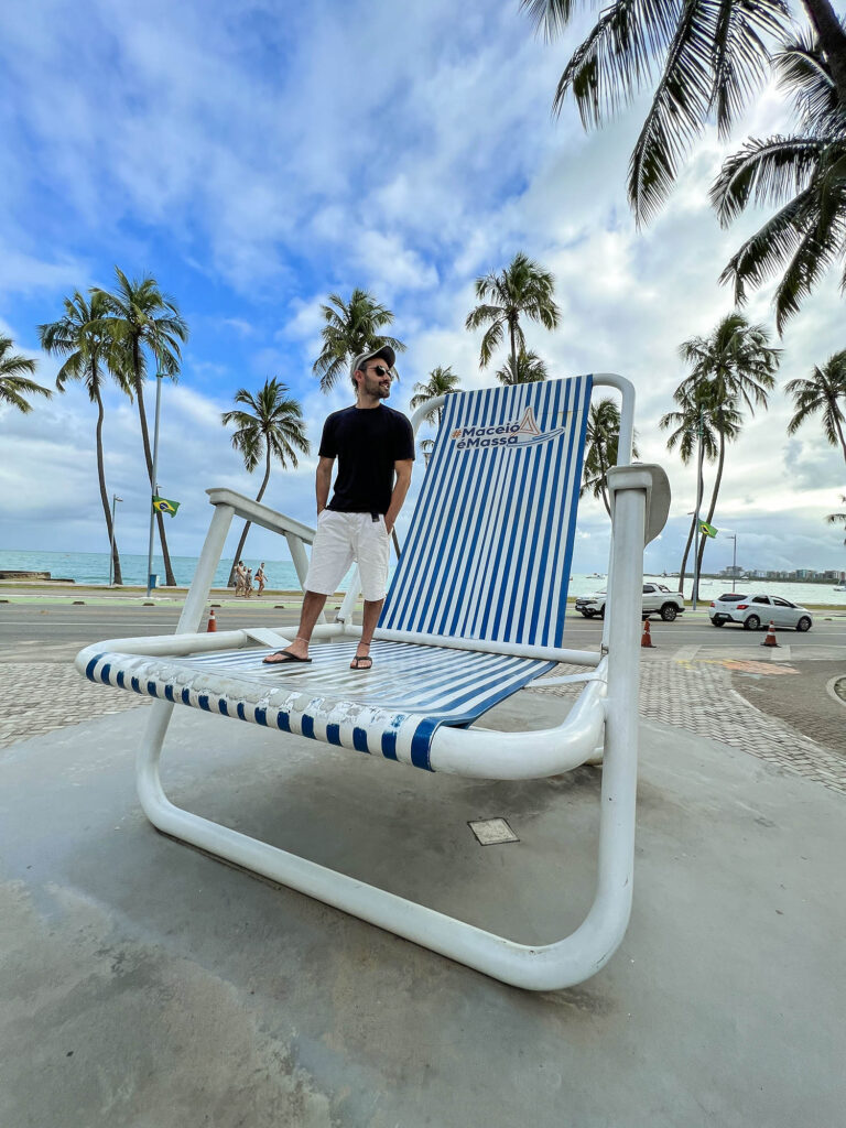 Maceio cadeira instagramavel praia
