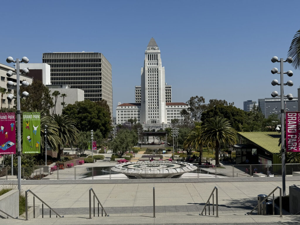 grand park downtown los angeles city hall