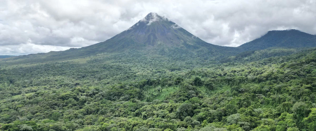 vulcao arenal costa rica 3em3