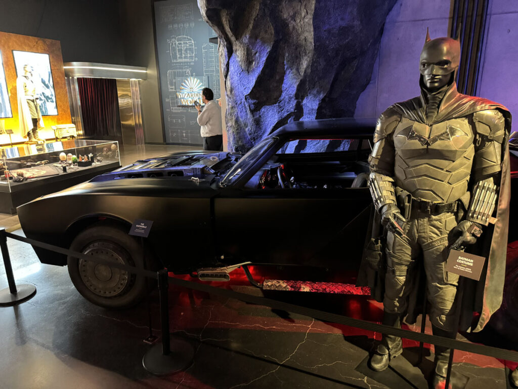 los angeles - hollywood - warner bros studio tour - the batman