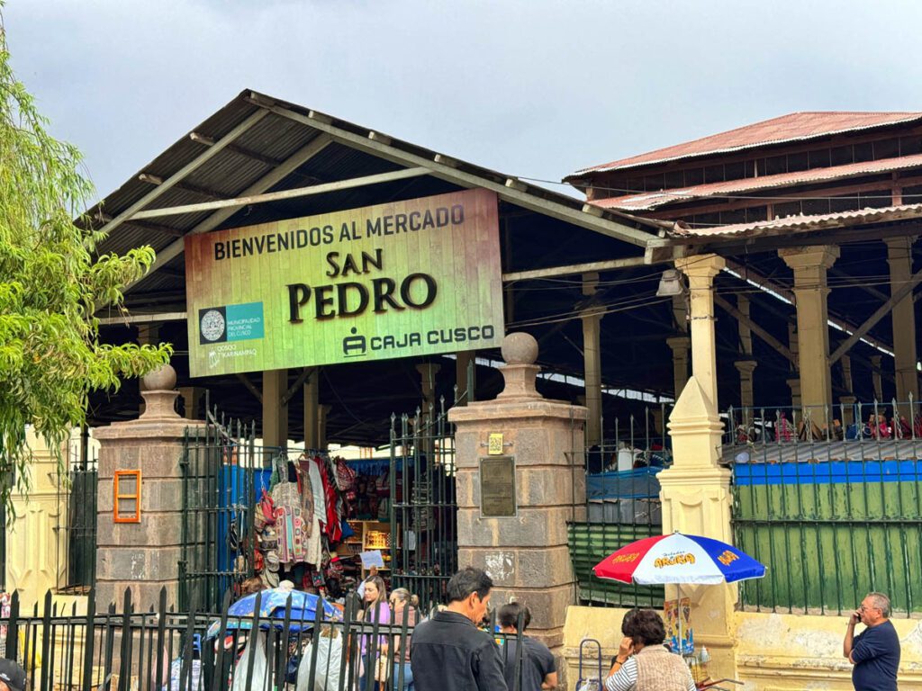 mercado san pedro cusco peru 3em3