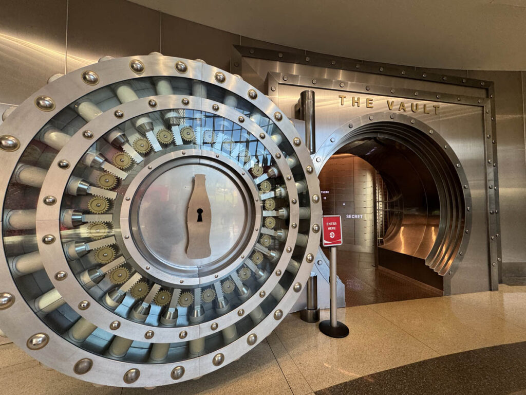 atlanta world of coca cola 3em3 vault