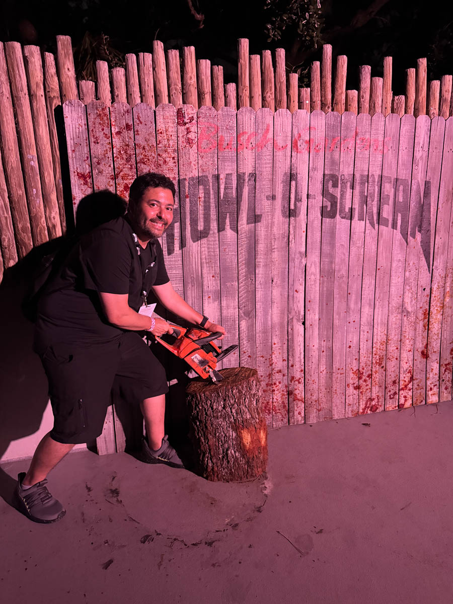 busch gardens halloween map howl o scream florida tampa bay 3em3