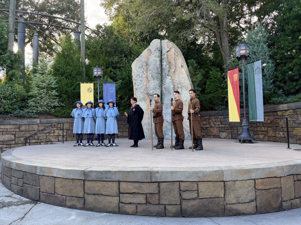 hogsmeade Hogwarts Harry Potter islands of adventure universe 3em3 castelo beauxbatons durmstrang harry potter em orlando