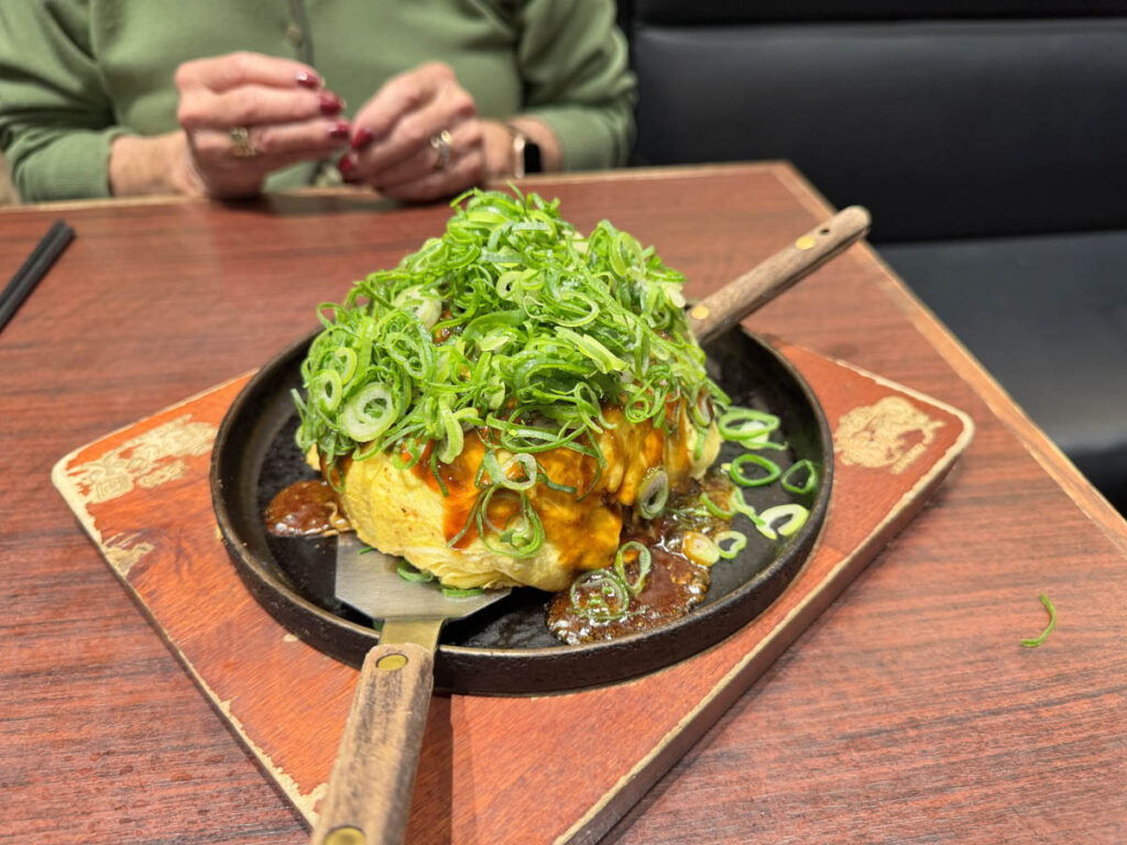 tokyo toquio onde comer restaurantes 3em3 denko sekka okonomiyaki hiroshima
